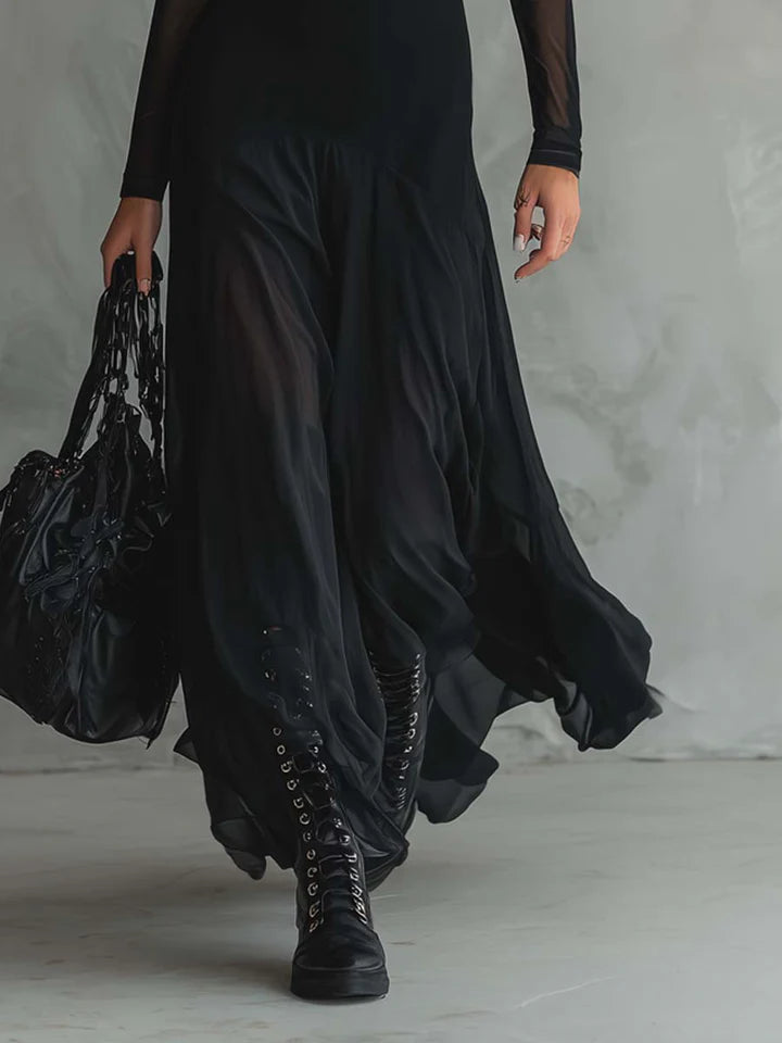 INDIA | Vestido Largo Holgado de Tul Negro.