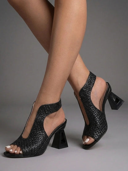 VITTORIA | Elegantes Sandalias con Tacón Trenzadas 2026